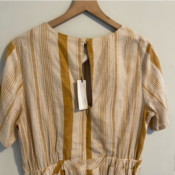 NWT a loves a Boutique Tan Cream Striped Linen Blend Mini Dress Large - Picture 3 of 3
